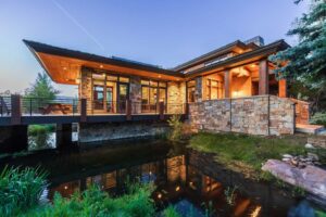 exterior_water_house_sanctuary_13