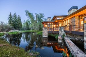 exterior_water_house_sanctuary_14