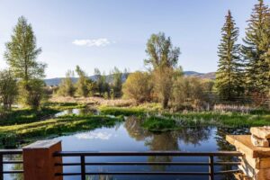 exterior_water_house_sanctuary_21