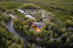 exterior_water_house_sanctuary_28